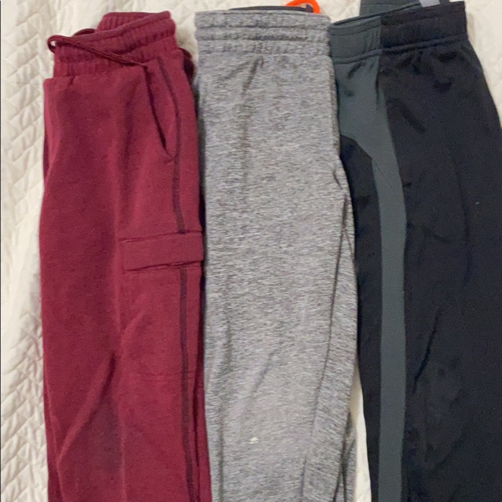 Lot of Boys Pants (6-7)